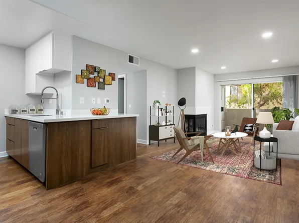 The Crescent At West Hollywood