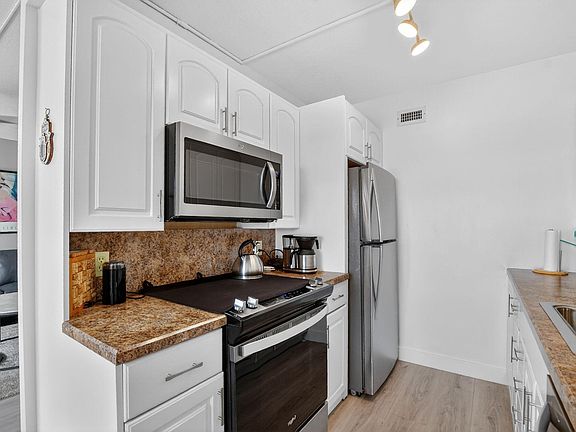 4th image of 4051 Guildford C