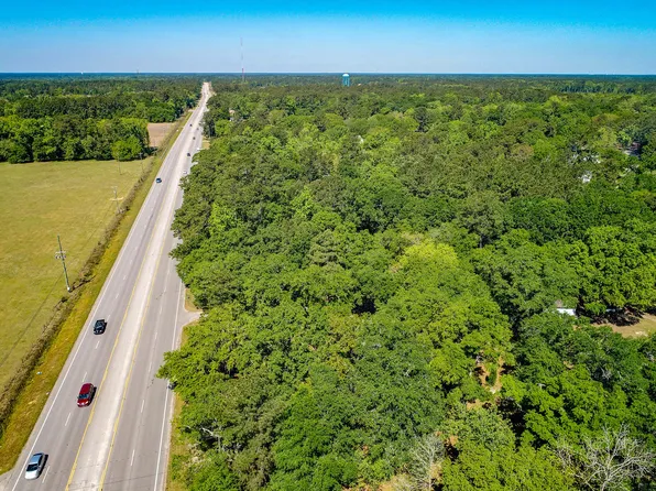 1074 Dorchester Rd, Summerville, SC 29483