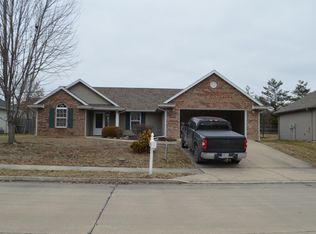 4803 Shale Oaks Ave, Columbia, MO 65203