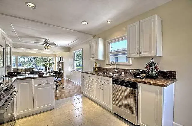 6326 Montezuma Rd — Photo 5