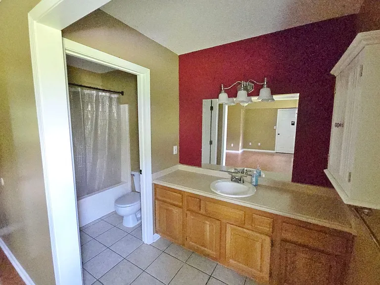 285 County Road 1387 — Photo 17