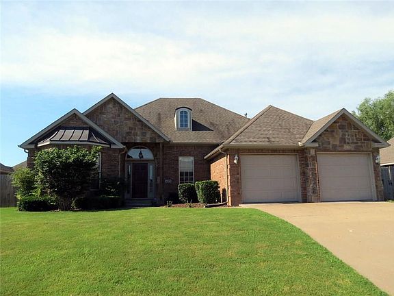 2nd image of 4273 E Troon Dr