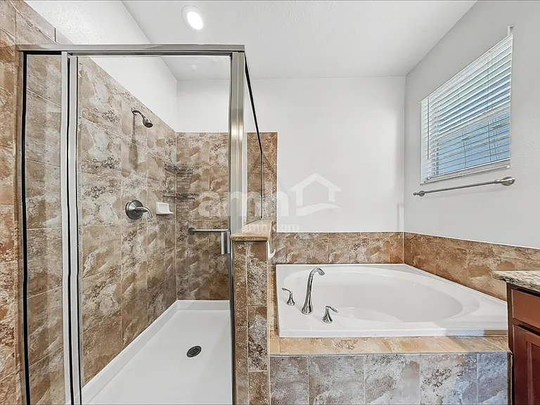 13159 Royal Pines Ave — Photo 10