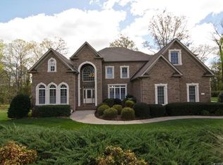 334 Stone Cliff Ln, Clover, SC 29710