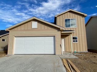 438 Pony Express Trl, Ault, CO 80610