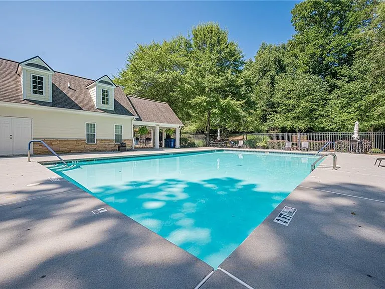 295 Snowgoose Ct — Photo 52