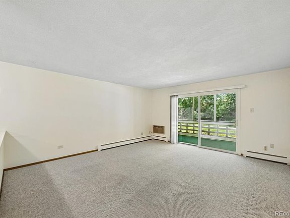 5th image of 655 S Alton Way #2A