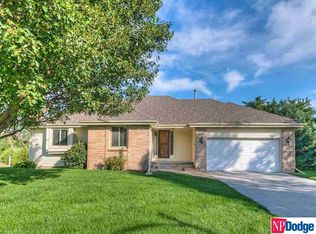 16518 Cedar St, Omaha, NE 68130