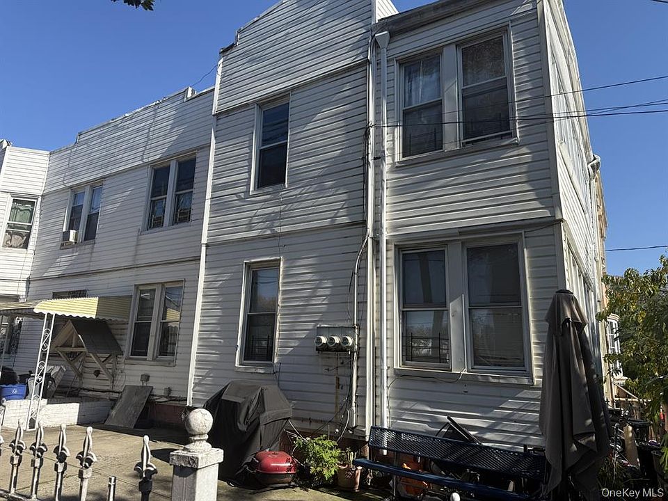 2nd image of 289 Etna Street