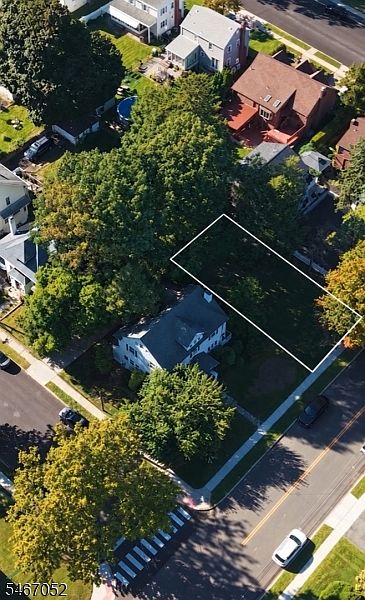 1st image of 303 3rd street