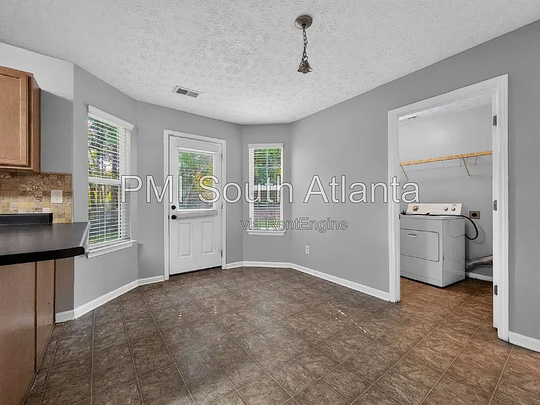 5722 Shoals Place Trl — Photo 10