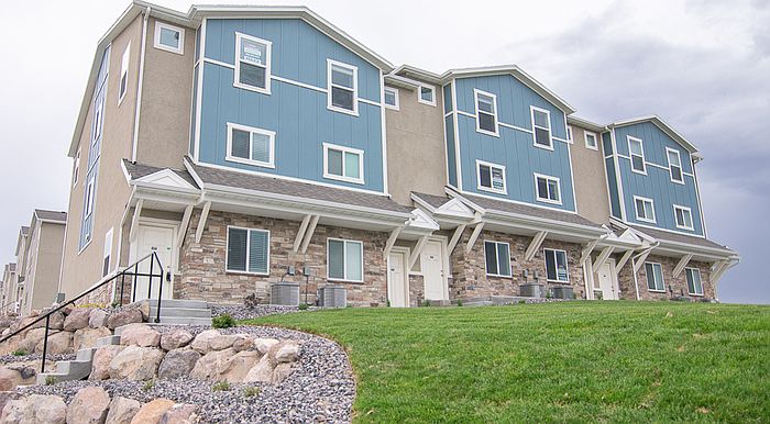 1st image of 14797 S Agate Ct