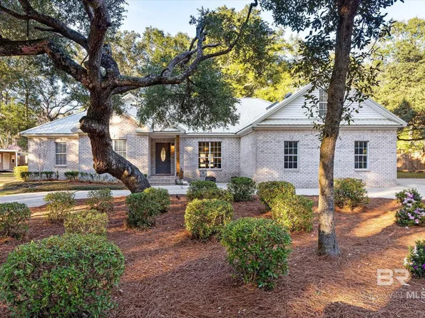 10551 Poser Dr, Fairhope, AL 36532