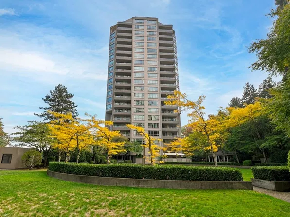 6055 Nelson Ave #501, Burnaby, BC V5H 4L4