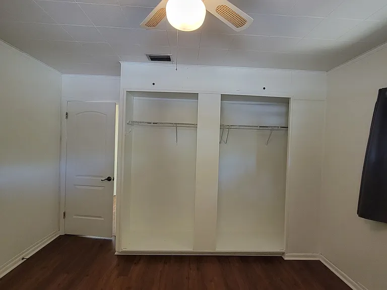 4027 Iris St N — Photo 15