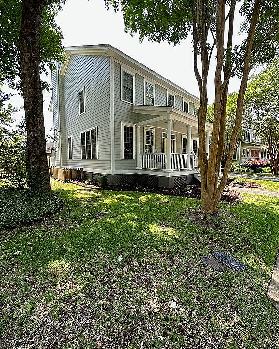 2nd image of 708 Preservation Pl