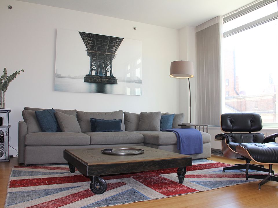 1st image of 545 Cathedral Pkwy #4D