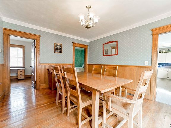 4th image of 316 Warham St