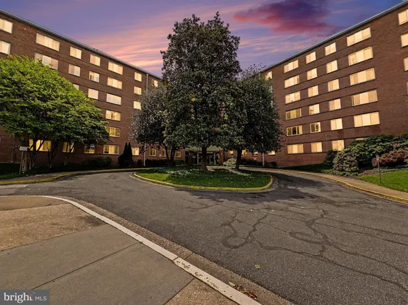 3000 Spout Run Pkwy APT B203, Arlington, VA 22201