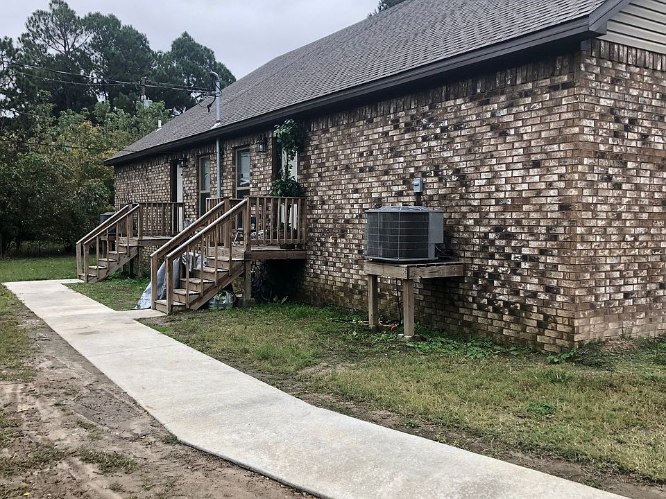2nd image of 2412 Westacre Dr #A