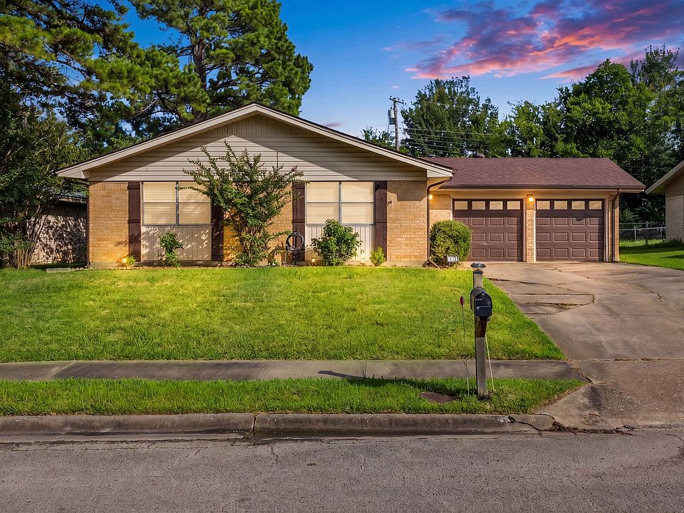 1st image of 5213 Hilltop Dr