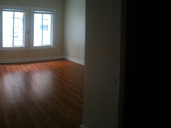 Living Area/Walk-in Closet