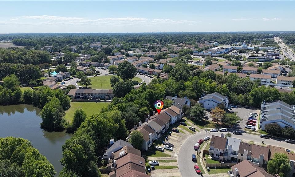 1st image of 719 Waters Dr