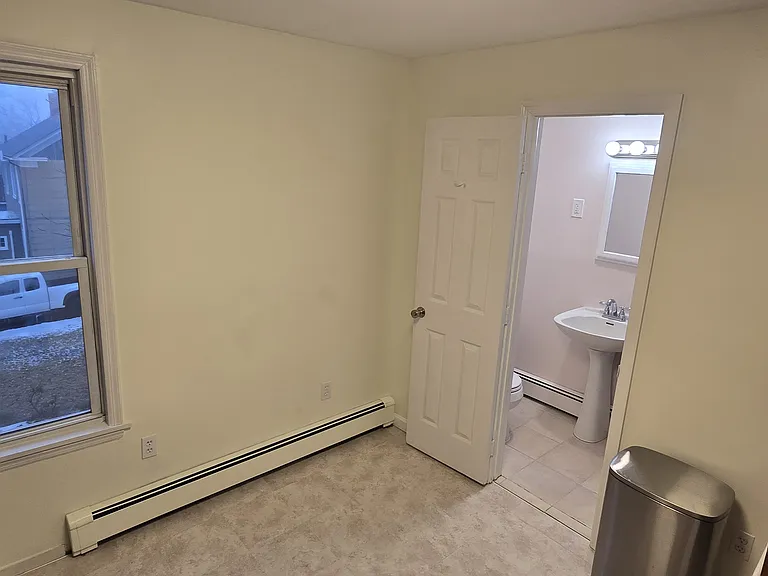 5A Hart St #5A — Photo 8