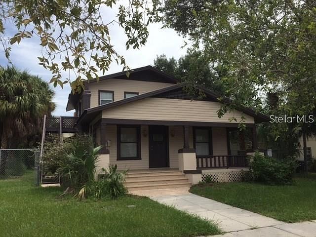 1st image of 114 S Willow Ave