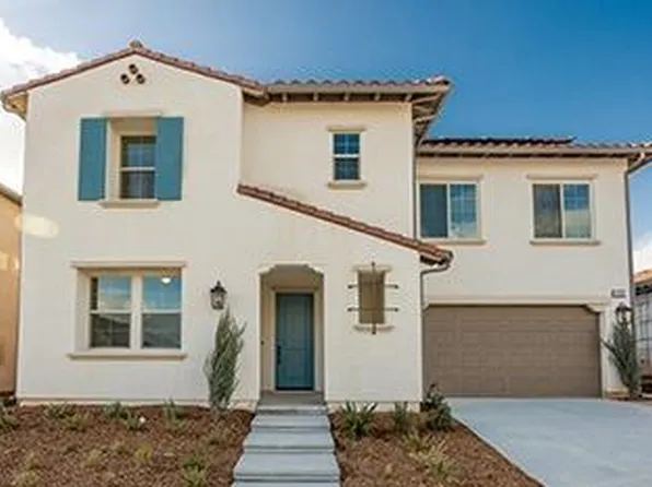 4486 Crown Bluffs Dr, Madera, CA 93636