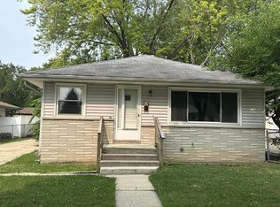 5855 N 78th St, Milwaukee, WI