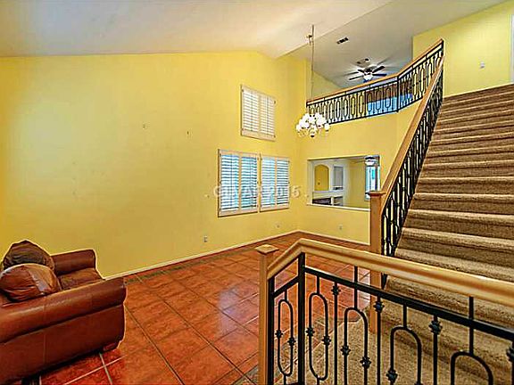 4th image of 9772 Derbyhill Cir