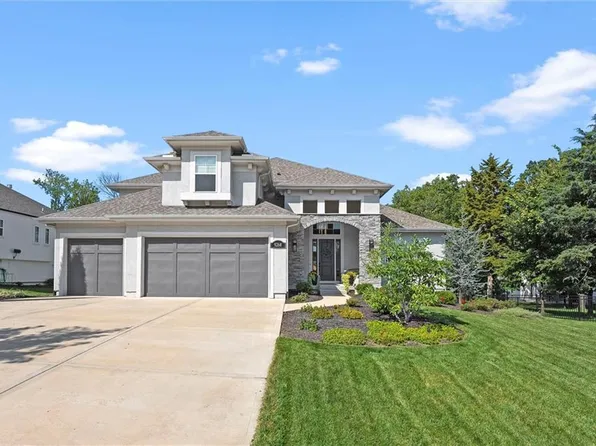 9268 Brownridge St, Lenexa, KS 66220