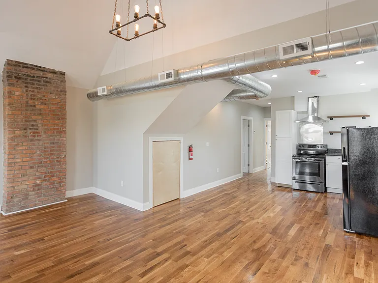 1633 Merrick St #1 — Photo 37