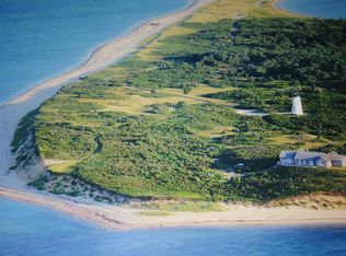 55 Lighthouse Rd, Edgartown, MA 02539