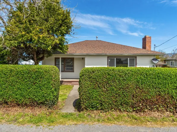 2549 Oleary St, Fortuna, CA 95540