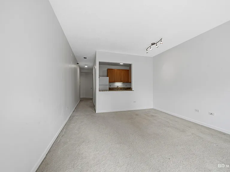 400 N Lasalle St #2506 — Photo 16