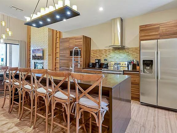 2nd image of 3112 Rockefeller Way