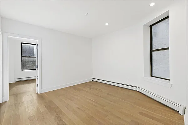 Rented by Maz Group NY | media 4