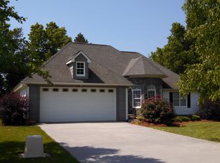 123 Shalom Pl, Statesville, NC 28677