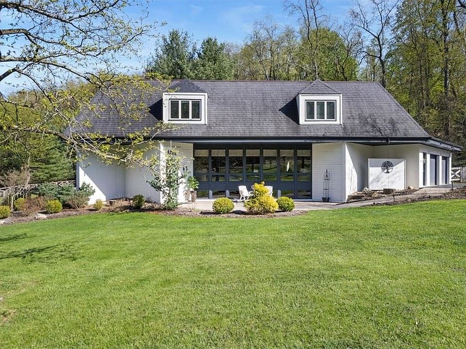 1st image of 100 Wise Hill Rd