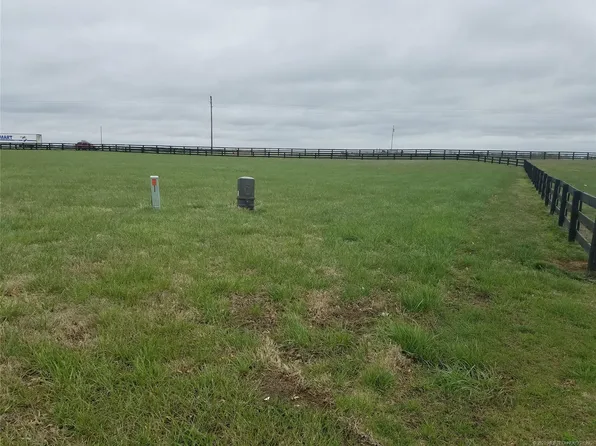Oaklawn Dr, Ramona, OK 74061