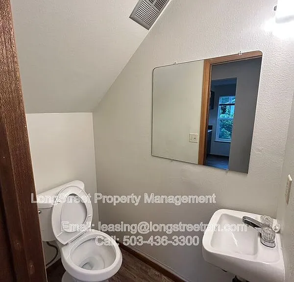 3201 SE Wake St #1 — Photo 17