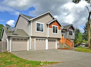 7302 204th St SW, Lynnwood, WA 98036