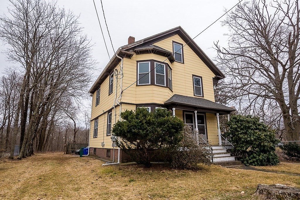562 Newport Ave, Attleboro, MA 02703 Zillow