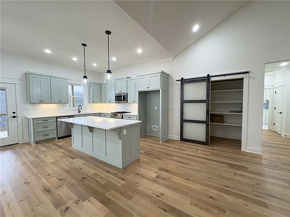 2nd image of 34 Allison Dr
