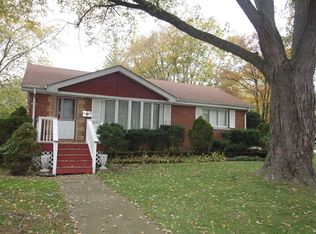 7401 W 108th Pl, Worth, IL
