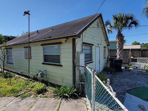 3rd image of 801 S C Street