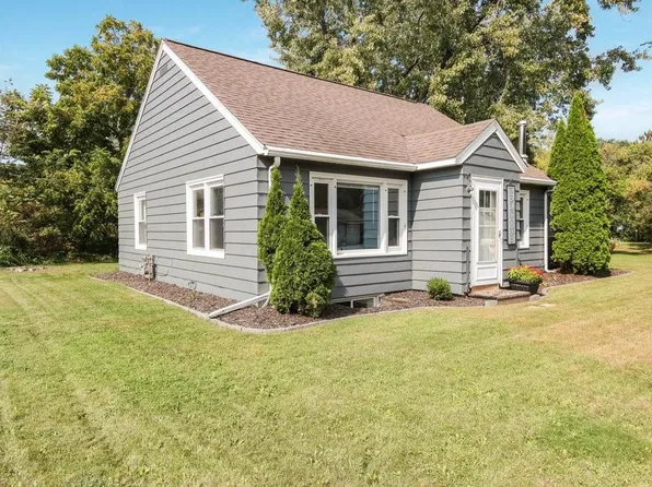 2402 Crescent Avenue, Eau Claire, WI 54703